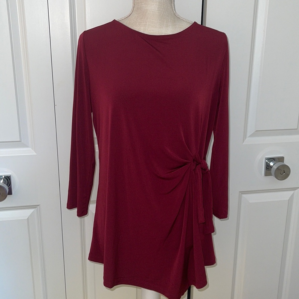3/4 sleeve side tie maroon cranberry round neck top